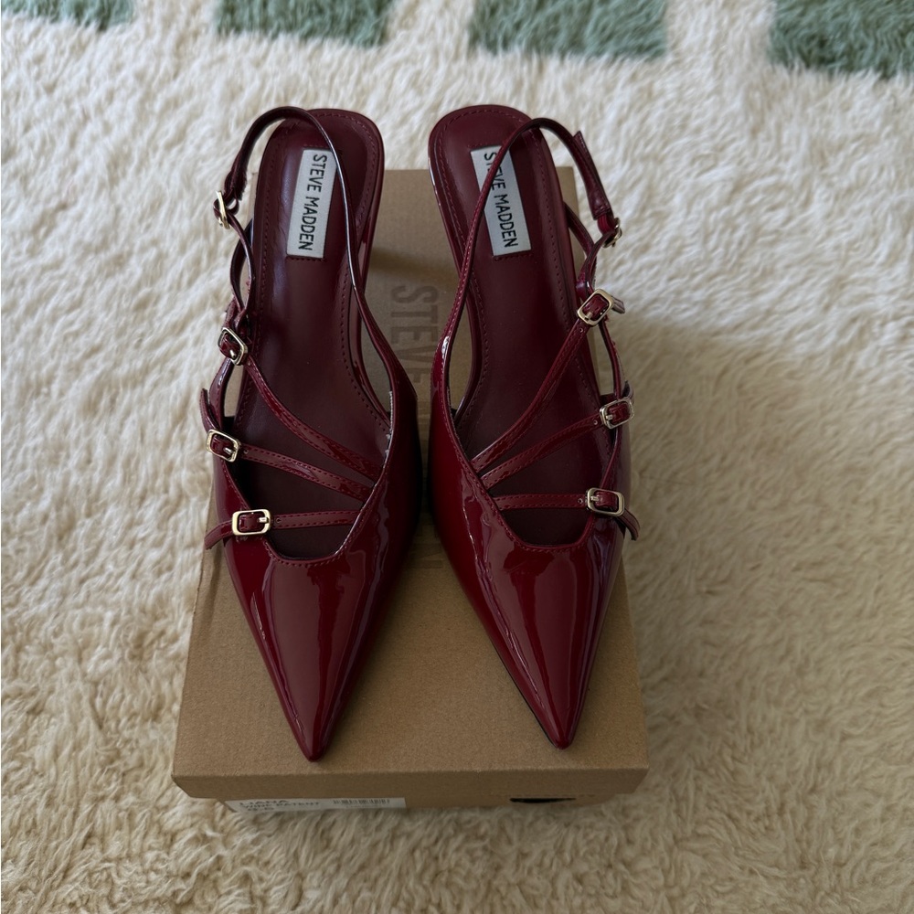 Steve Madden Liana Patent Heels- Wine- 8.5